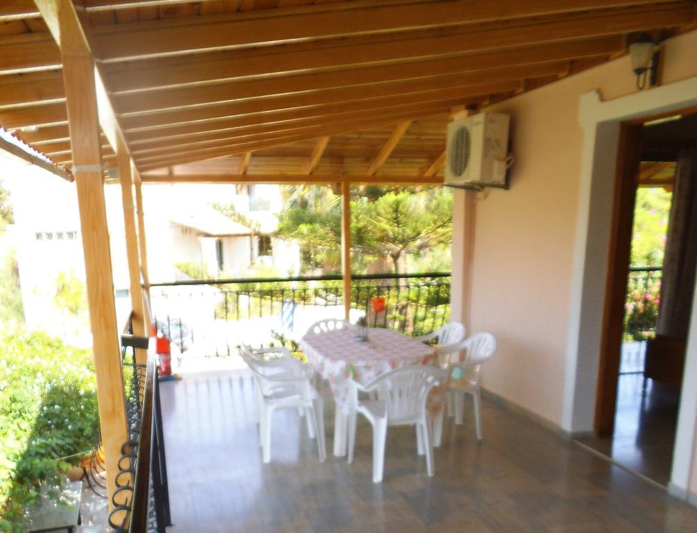 Villa Xenos Каламакион Номер фото