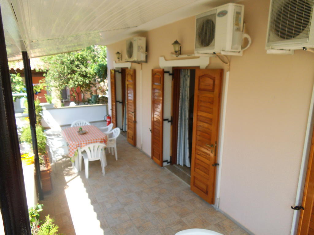 Villa Xenos Каламакион Номер фото