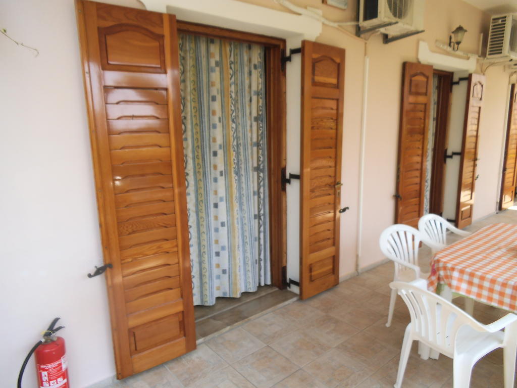 Villa Xenos Каламакион Номер фото