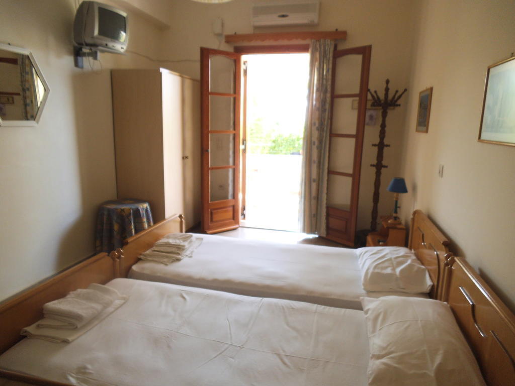 Villa Xenos Каламакион Номер фото