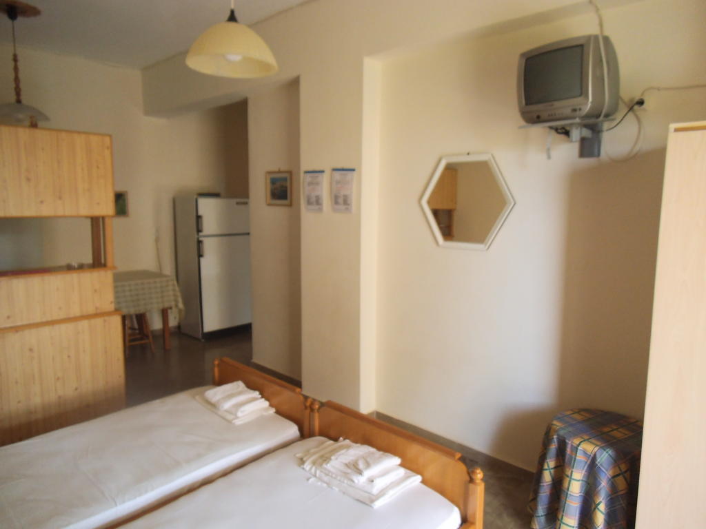 Villa Xenos Каламакион Номер фото
