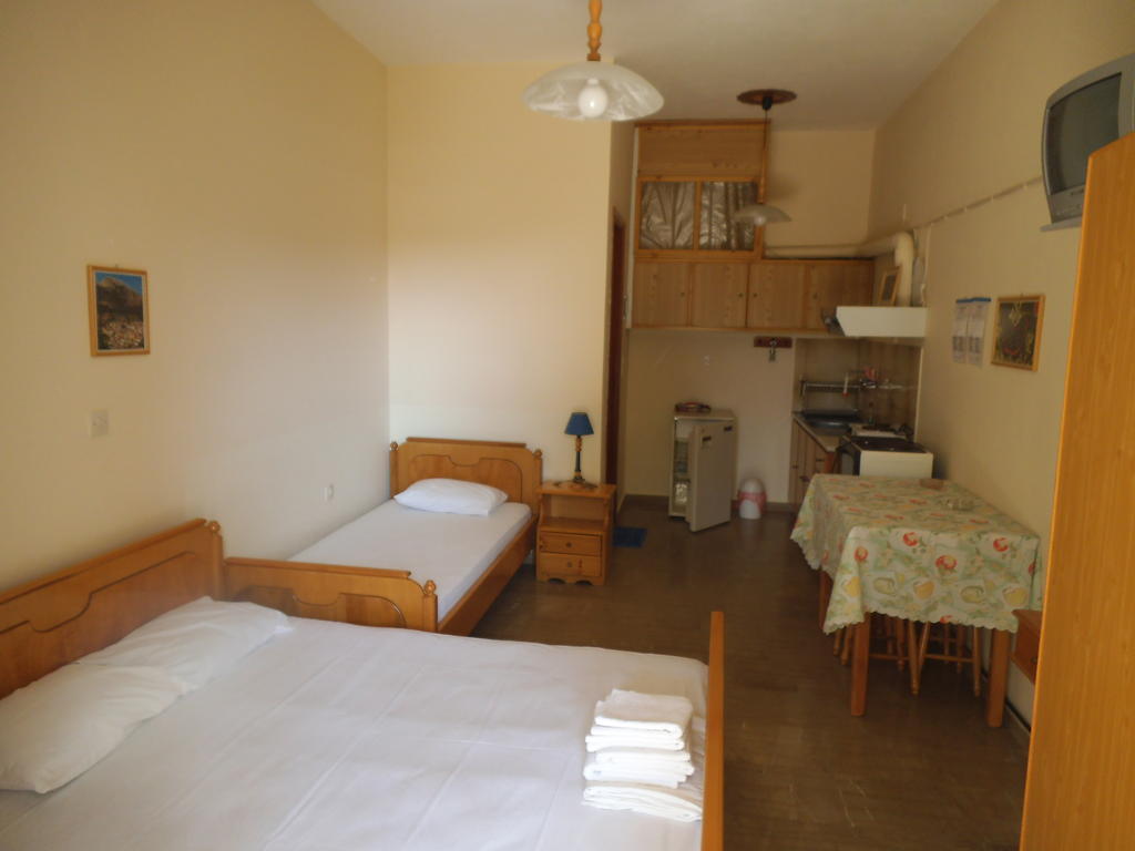 Villa Xenos Каламакион Номер фото